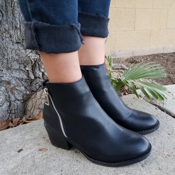 2/$50 Black Vegan Ankle Booties Boots - Picture 7 of 8